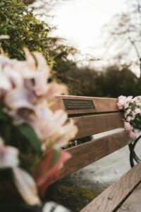peaceful memorial garden for cremation families